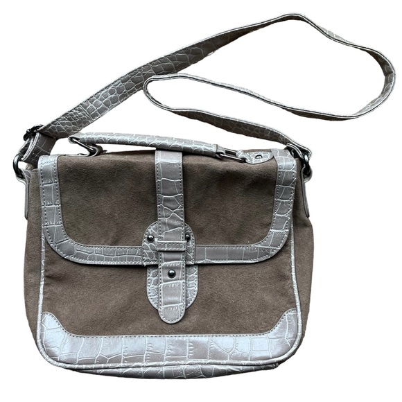 Emilie M | Faux Snakeskin Crossbody Purse - Picture 2 of 4